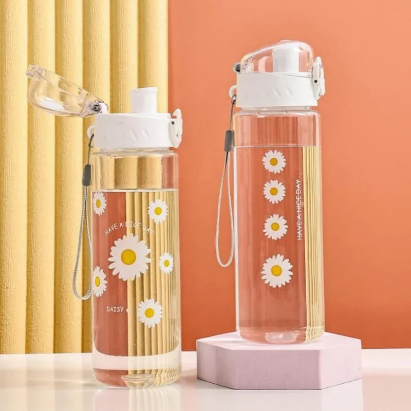 Bottiglia d'acqua in plastica con fiore margherita da 780 ml Bottiglia d'acqua trasparente sportiva Bottiglia per bere trasparente da viaggio per palestra portatile